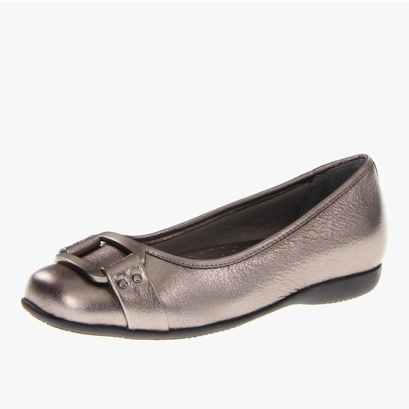 Trotters Women's Sizzle Signature Ballet Flat - Picture 1 of 7